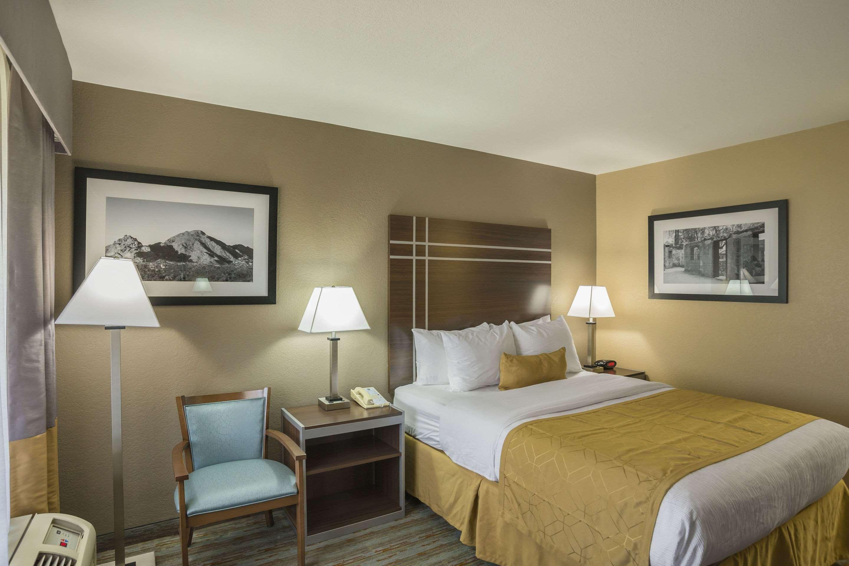 Quality Inn Phoenix North I-17 Exterior foto